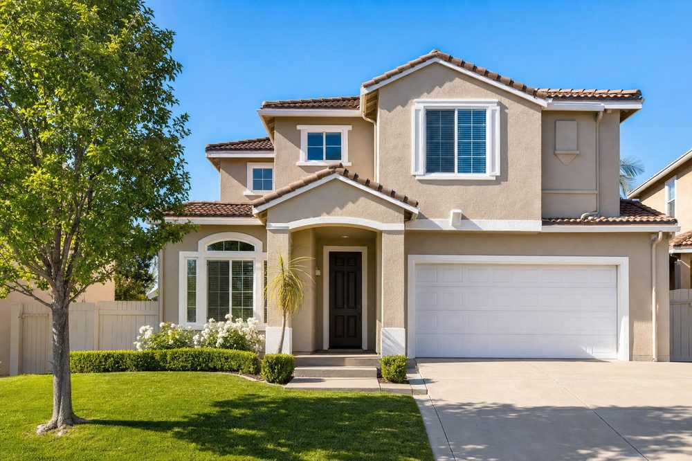 Full exterior house painting
